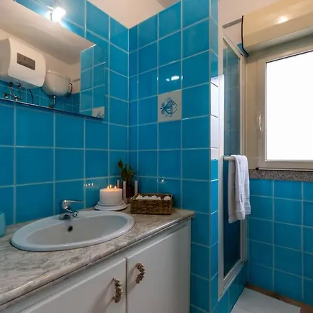 Casa Cavour 2 Via Del Mare Iun R1784 * 维拉西米乌斯