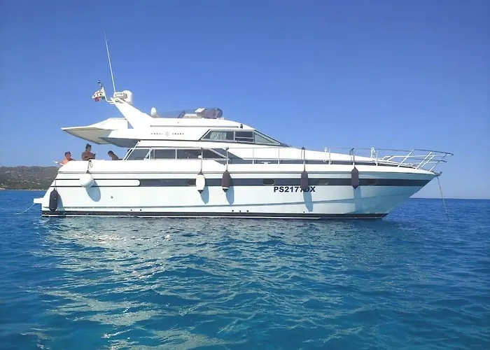 Holiday home Casa Cavour 2 Via Del Mare Iun R1784 *